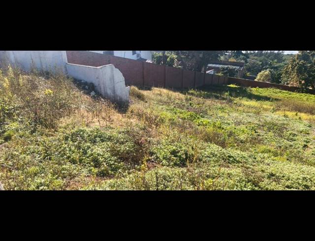 LAND FOR SALE IN UMTENTWENI